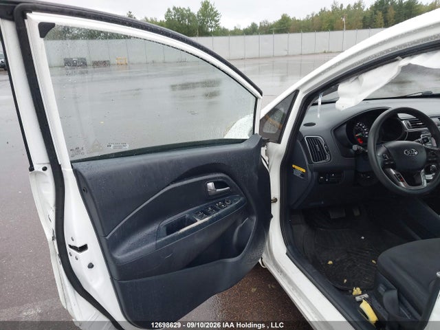 Продажа на аукционе авто 2016 Kia Rio Ex/ex+ W/sunroof/lx/lx+/lx+ Eco/sx, vin: KNADM4A33G6551582, номер лота: 12698629