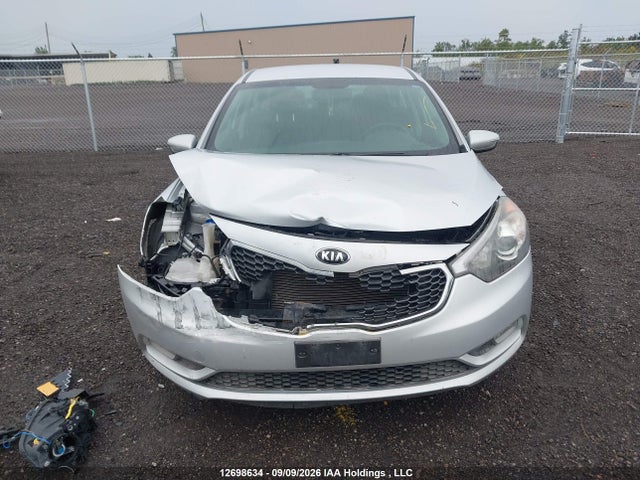 KIA Forte 2.0l Ex 2015 KNAFX4A89F5414081 Image 13