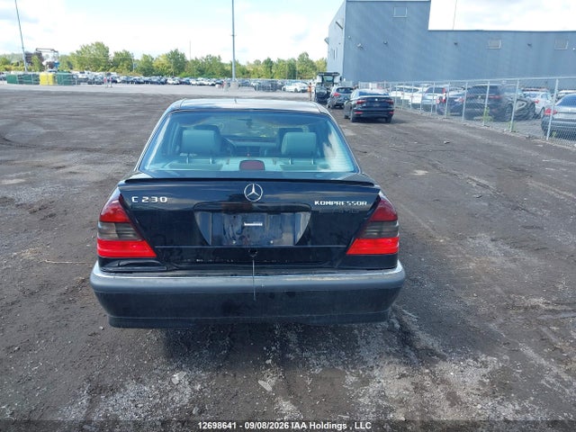 1999 Mercedes-benz C 230 Classic მანქანა იყიდება აუქციონზე, vin: WDBHA24G2XF787302, აუქციონის ნომერი: 12698641