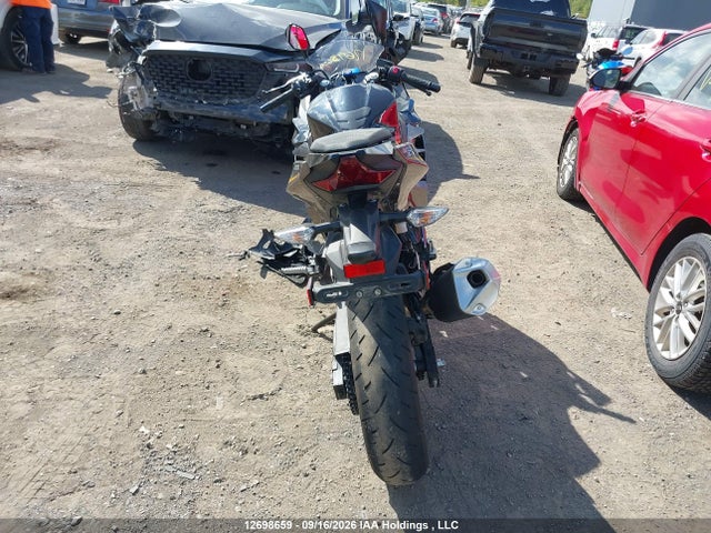 Kawasaki EX400 2022 JKAEXKG15NDAG9349 Image 6