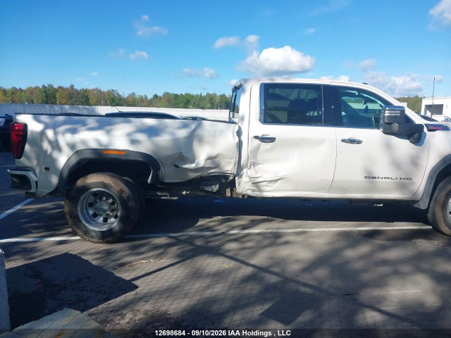 12698684 :رقم المزاد ، 1GT4UWEY0SF291803 vin ، 2025 Gmc Sierra 3500hd , Long Bed, Denali Drw, 4wd مزاد بيع
