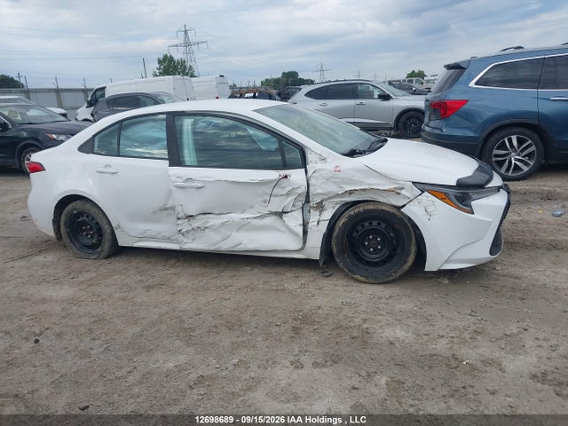 Toyota COROLLA LE 2021 5YFBPMBE0MP154398 Image 13
