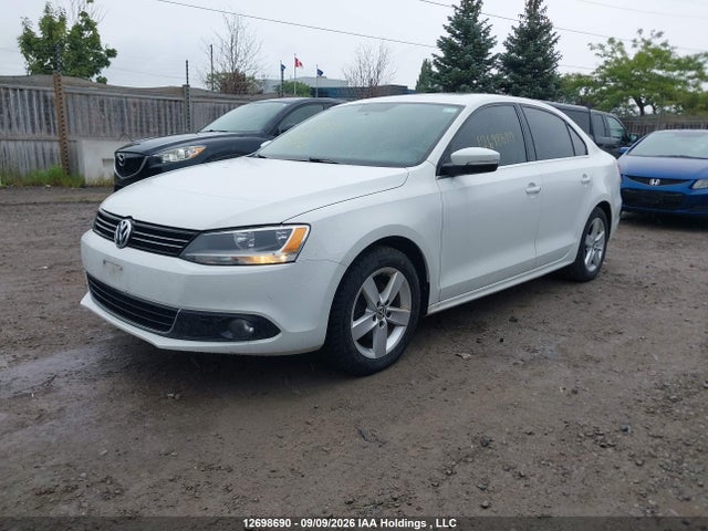 3VWDL7AJXEM398974 Volkswagen Jetta