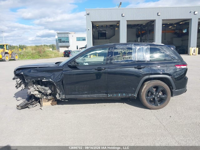 Auction sale of the 2023 Jeep Grand Cherokee Laredo/altitude, vin: 1C4RJHAG5PC647128, lot number: 12698702