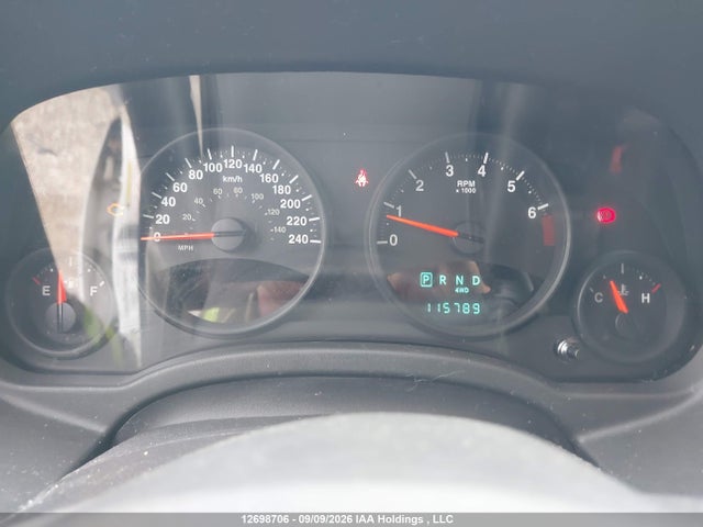 12698706 :رقم المزاد ، 1J4NF4FB7BD136197 vin ، 2011 Jeep Compass مزاد بيع
