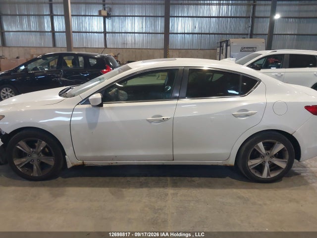 2013 Acura Ilx მანქანა იყიდება აუქციონზე, vin: 19VDE1F51DE404264, აუქციონის ნომერი: 12698817