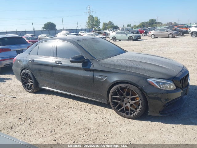 12698845 :رقم المزاد ، 55SWF8HB5JU256942 vin ، 2018 Mercedes-benz Amg C 63 S مزاد بيع