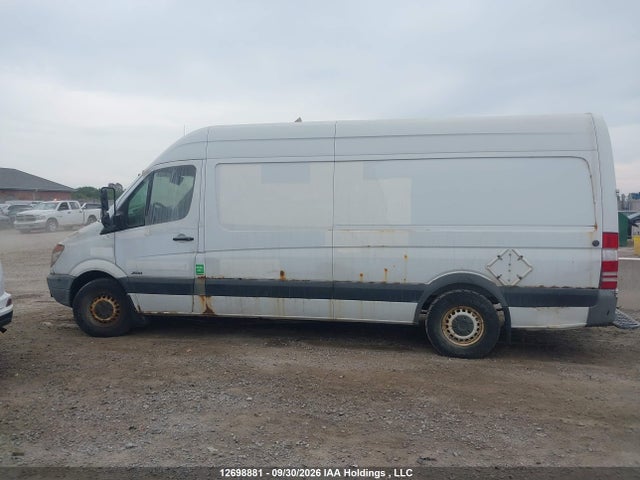 12698881 :رقم المزاد ، WD3BE8CB4A5498465 vin ، 2010 Mercedes-benz Sprinter 2500 مزاد بيع