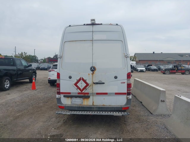 12698881 :رقم المزاد ، WD3BE8CB4A5498465 vin ، 2010 Mercedes-benz Sprinter 2500 مزاد بيع