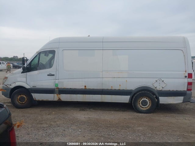 12698881 :رقم المزاد ، WD3BE8CB4A5498465 vin ، 2010 Mercedes-benz Sprinter 2500 مزاد بيع