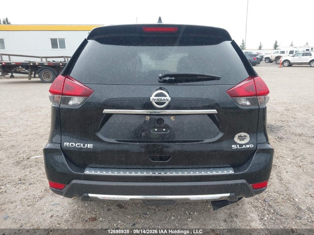 5N1AT2MV3JC777944 Nissan Rogue Sv/sl