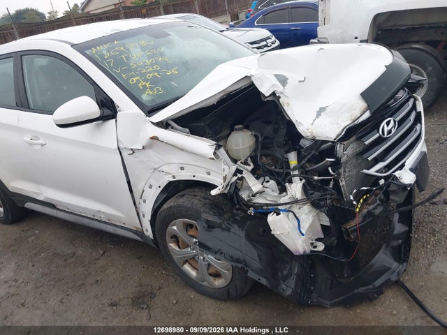 Hyundai TUCSON SE 2017 KM8J2CA49HU503074 Image 6