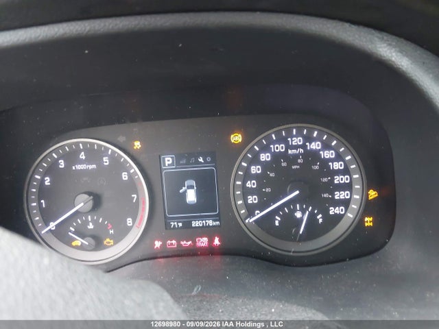 Hyundai TUCSON SE 2017 KM8J2CA49HU503074 Image 7