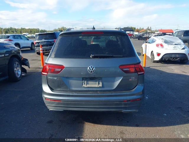 3VV2B7AX8JM008824 Volkswagen Tiguan Se/sel