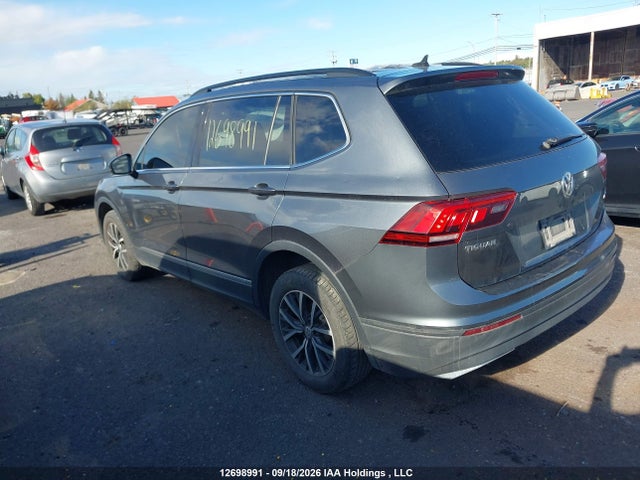 3VV2B7AX8JM008824 Volkswagen Tiguan Se/sel
