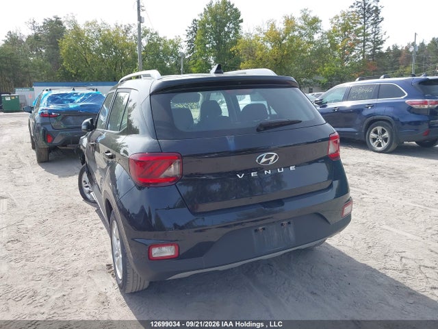 2021 Hyundai Venue Preferred მანქანა იყიდება აუქციონზე, vin: KMHRC8A39MU107760, აუქციონის ნომერი: 12699034