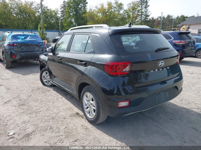 2021 Hyundai Venue Preferred მანქანა იყიდება აუქციონზე, vin: KMHRC8A39MU107760, აუქციონის ნომერი: 12699034