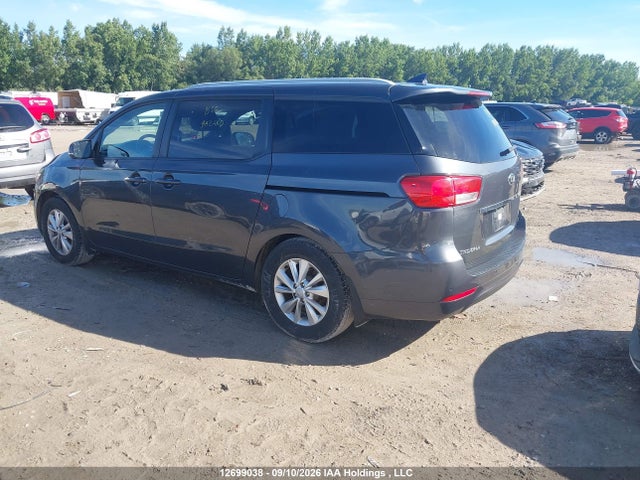 KIA SEDONA LX 2017 KNDMB5C10H6290844 Image 3