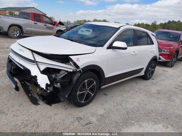 KIA NIRO LX 2025 KNDCP3LE1S5218455 Image 2