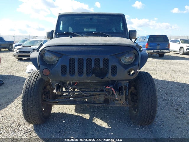 12699058 :رقم المزاد ، 1C4BJWEG2DL691616 vin ، 2013 Jeep Wrangler Unlimited Sahara مزاد بيع