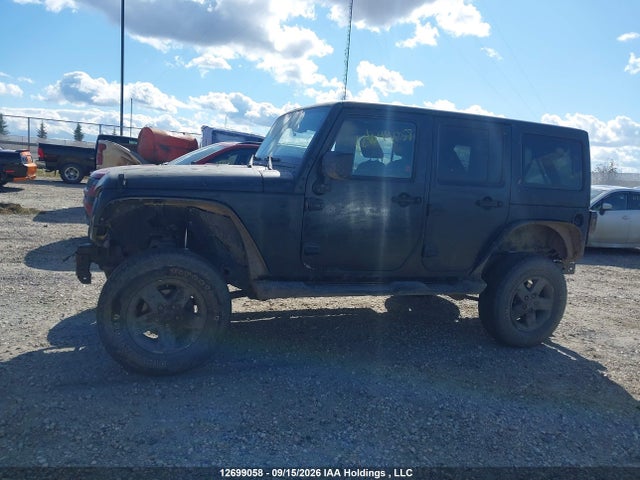 12699058 :رقم المزاد ، 1C4BJWEG2DL691616 vin ، 2013 Jeep Wrangler Unlimited Sahara مزاد بيع