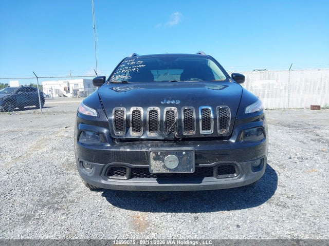 12699075 :رقم المزاد ، 1C4PJMCS9GW284591 vin ، 2016 Jeep Cherokee Latitude مزاد بيع