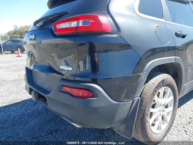 12699075 :رقم المزاد ، 1C4PJMCS9GW284591 vin ، 2016 Jeep Cherokee Latitude مزاد بيع