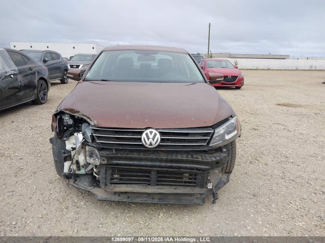 12699097 :رقم المزاد ، 3VWL07AJ0GM402151 vin ، 2016 Volkswagen Jetta Sel/sel Premium مزاد بيع
