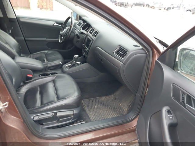 12699097 :رقم المزاد ، 3VWL07AJ0GM402151 vin ، 2016 Volkswagen Jetta Sel/sel Premium مزاد بيع