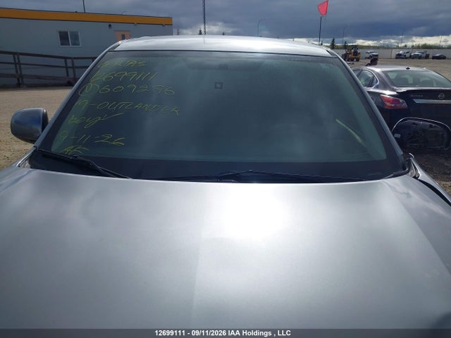 Aukcja sprzedaży 2019 Mitsubishi Outlander Es, vin: JA4AZ2A31KZ609296, numer aukcji: 12699111