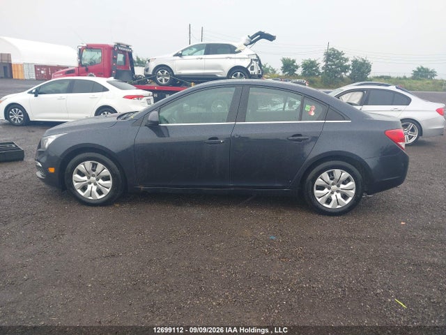 1G1PC5SB5F7124128 Chevrolet Cruze