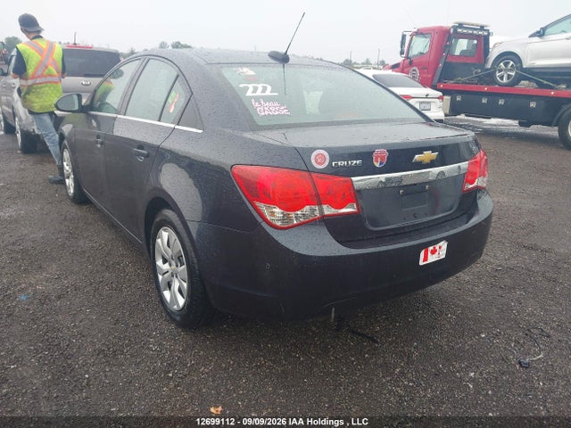 1G1PC5SB5F7124128 Chevrolet Cruze