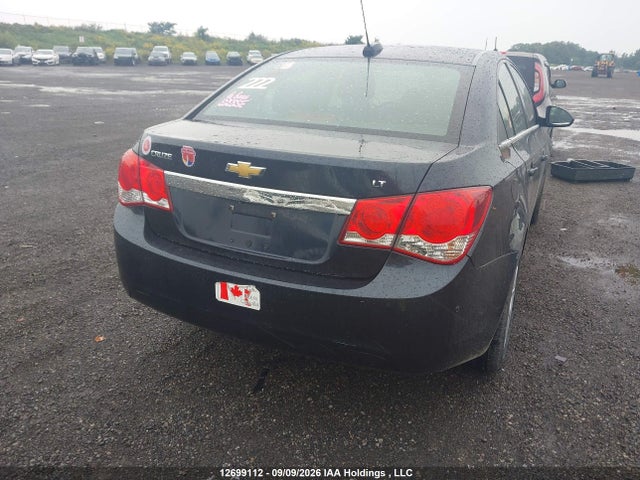 1G1PC5SB5F7124128 Chevrolet Cruze