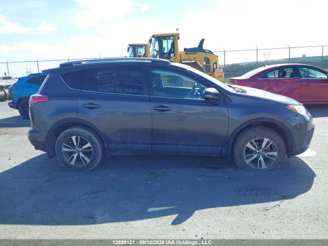 Toyota RAV4 LE 2018 2T3BFREV3JW830713 Image 12