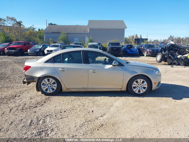 Chevrolet CRUZE LT 2014 1G1PC5SB4E7416304 Image 14