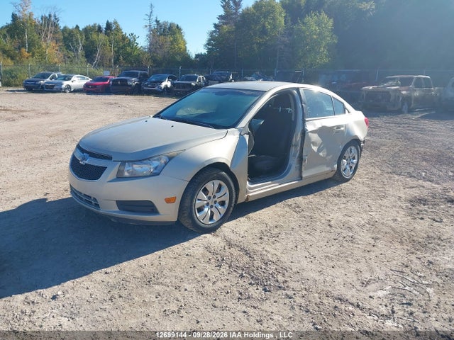 Chevrolet CRUZE LT 2014 1G1PC5SB4E7416304 Image 2