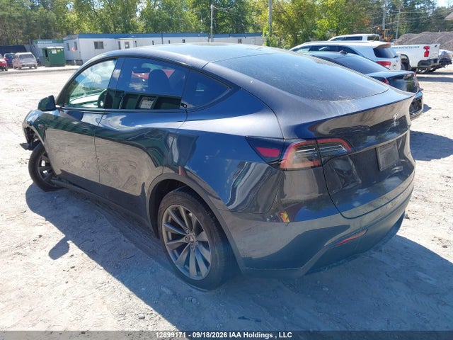 Продаж на аукціоні авто 2024 Tesla Model Y Long Range, vin: LRWYGDEE9RC670052, номер лоту: 12699171
