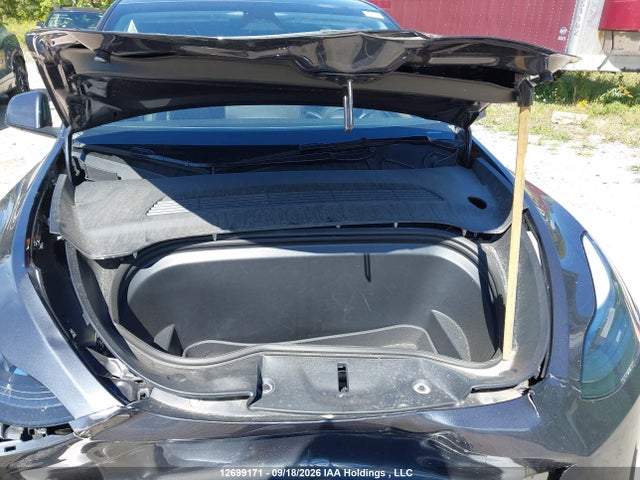 Продаж на аукціоні авто 2024 Tesla Model Y Long Range, vin: LRWYGDEE9RC670052, номер лоту: 12699171
