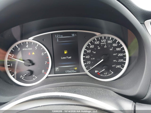 3N1AB7AP8JY321653 Nissan Sentra 1.8 S/1.8 Sv/1.8 Sv Midnight Edition