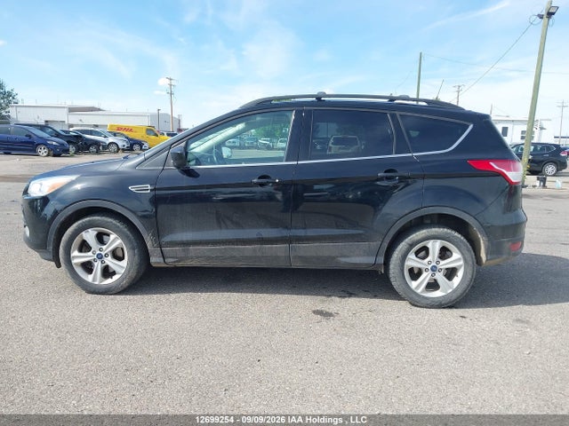 1FMCU9G97GUC63739 Ford ESCAPE SE