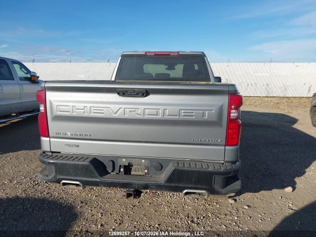 2023 Chevrolet Silverado K1500 Trail Boss Custom მანქანა იყიდება აუქციონზე, vin: 3GCUDCED4PG309639, აუქციონის ნომერი: 12699257