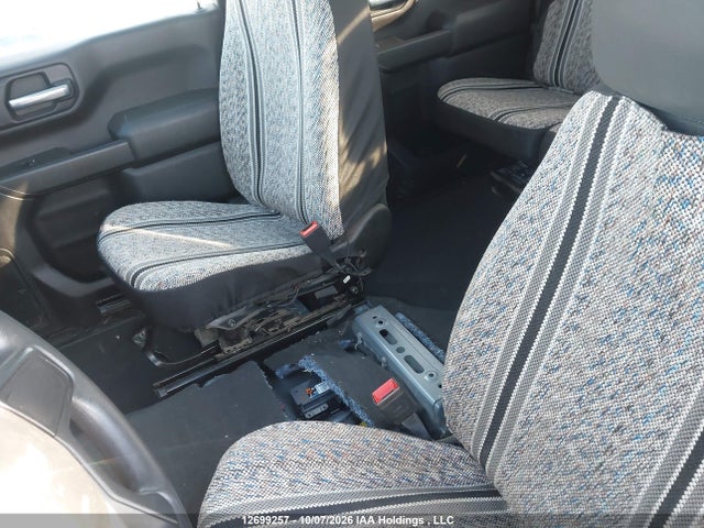 2023 Chevrolet Silverado K1500 Trail Boss Custom მანქანა იყიდება აუქციონზე, vin: 3GCUDCED4PG309639, აუქციონის ნომერი: 12699257