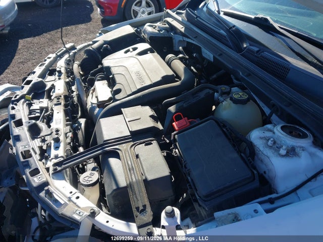 Chevrolet MALIBU LT 2019 1G1ZD5ST1KF153026 Image 10