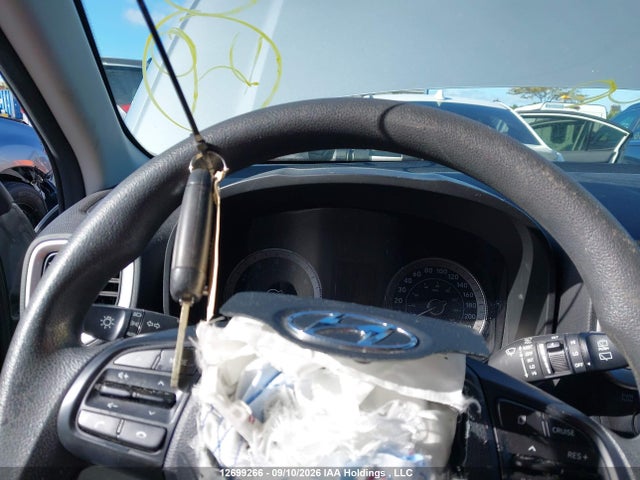 12699266 :رقم المزاد ، KMHRB8A35NU197493 vin ، 2022 Hyundai Venue Se مزاد بيع