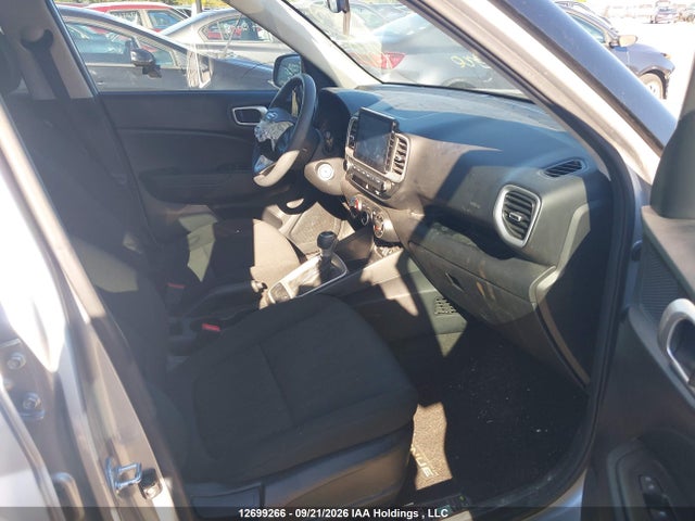 12699266 :رقم المزاد ، KMHRB8A35NU197493 vin ، 2022 Hyundai Venue Se مزاد بيع