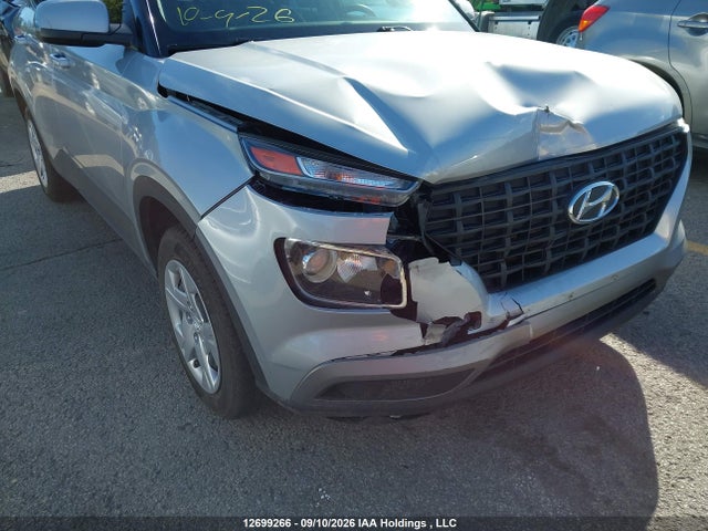 12699266 :رقم المزاد ، KMHRB8A35NU197493 vin ، 2022 Hyundai Venue Se مزاد بيع