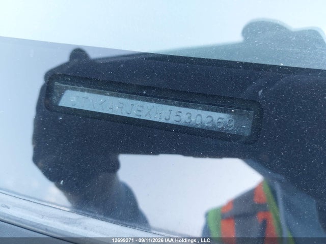 12699271 :رقم المزاد ، JTNKARJEXHJ530269 vin ، 2017 Toyota Corolla Im مزاد بيع