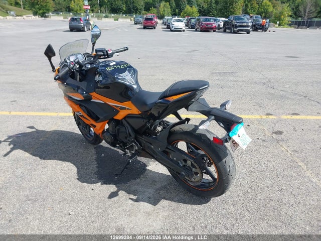 Kawasaki Ex650 F 2019 JKAEXEK14KDA33967 Image 3