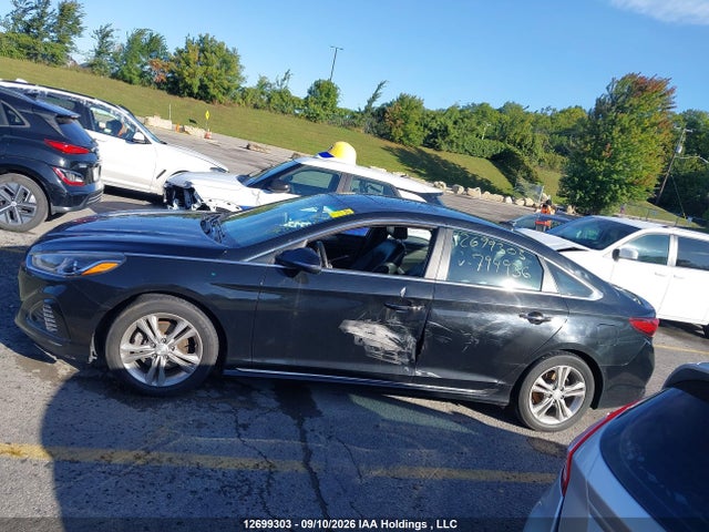 Hyundai Sonata Essential 2019 5NPE34AF6KH794936 Image 13