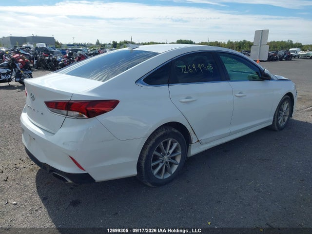 Hyundai SONATA SE 2018 5NPE24AF8JH683080 Image 4